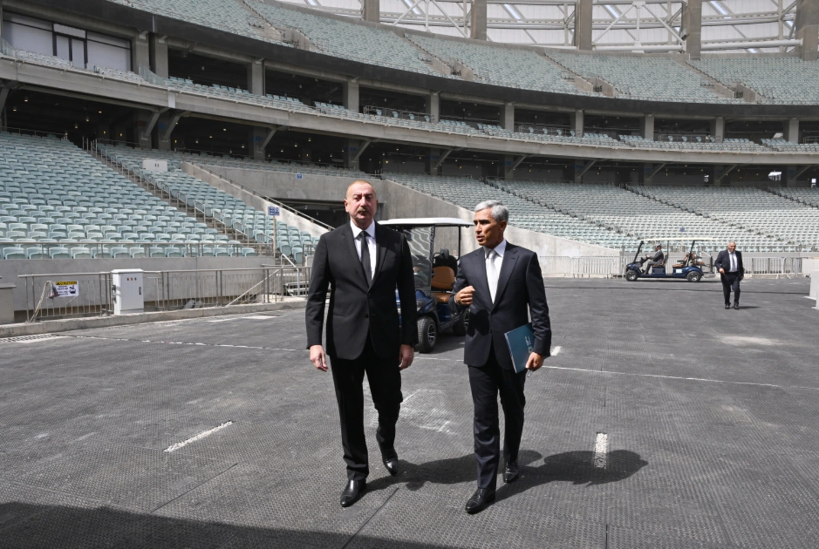 İlham Əliyev Bakı Olimpiya Stadionu ərazisində COP29-a hazırlıqla bağlı görülən işlərlə tanış olub